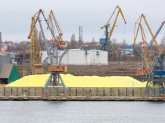 Zagrożone chińskie rolnictwo. Przez wojnę w Iranie brakuje siarki w Chinach