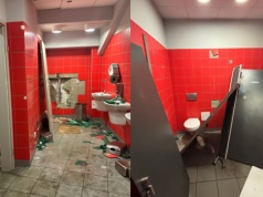 Łódź: kibole po przegranym meczu postanowili odreagować poprzez zniszczenie kibla