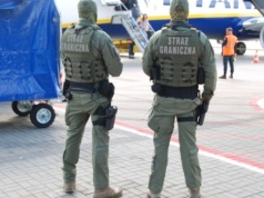 Transmisja z kontroli bezpieczeństwa na lotnisku Chopina. Streamer ukarany