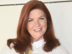 Katarzyna Dowbor w zupełnie nowej odsłonie. "Czy powinnam zmienić kolor włosów?"