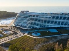 Niemcy mówią o polskim "małym Dubaju" nad Bałtykiem. Tak chcą konkurować