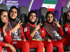 Milczały podczas hymnu, czy grozi im za to śmierć? Trump apeluje o azyl dla zawodniczek