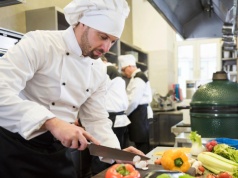 1500 porcji żurku w Krakowie. Akcja odbędzie się na osiedlu Uroczym