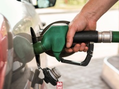 Analityk rynku paliw rozwiewa nadzieje: 8 zł za litr oleju napędowego nie unikniemy