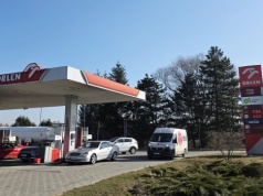 Będzie tańsze paliwo. Senator z Sądecczyzny: „Miało być 5,19 za litr. Zapomnijcie”