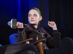 Sandra Drzymalska na Orłach. Postawiła na subtelną elegancję