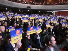 Przejmujący apel na gali rozdania Orłów. Wszyscy podnieśli kartki