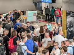 Duże lotnisko ogłosiło zakaz. Poszło o ten strój. "Mamy tego dość"