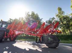 KUHN Master M: nowa generacja pługów zawieszanych dla ciągników 110–240 KM. Premiera na Agrotechu
