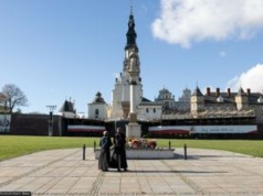 "Cudowny lek" z Jasnej Góry to oszustwo. Klasztor wyjaśnia