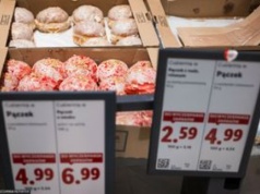 Lidl zmienia etykiety cen. Klienci są zdezorientowani. Sieć wyjaśnia