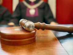 13 oskarżonych o wyłudzenia VAT na elektronice