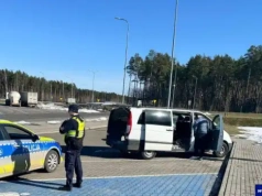 Paliwo skończyło się w najgorszym momencie. Ukradł mercedesa w Niemczech, wpadł pod Olsztynkiem!
