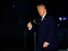 Le diplomat: otoczenie Trumpa wykorzystuje odrodzenie religijne