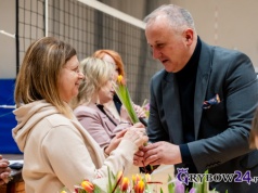 Siatkarskie święto kobiet i mężczyzn w Grybowie