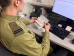 6 sióstr przyleciało do Polski. Żadna nie została wpuszczona