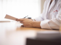 Robot da Vinci trafi do Grudziądza. Szpital podpisał umowę wartą 12,8 mln zł