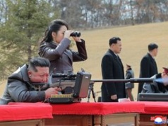 Korea Północna wsparła Iran. Kim oglądał test rakiety