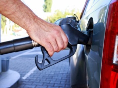 Rząd walczy z wysokimi cenami paliw. Od czwartku zmiany dla kierowców