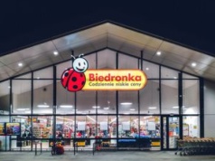 Nocny koszyk. Te produkty kupują ludzie nocą w Biedronce