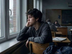 Dlaczego uczniowie są ciągle zmęczeni? Wystarczą dwie zmiany