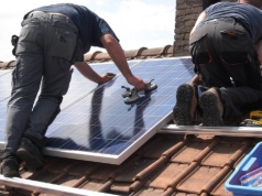 System rozliczania energii elektrycznej zniechęca do inwestycji w mikroinstalacje OZE