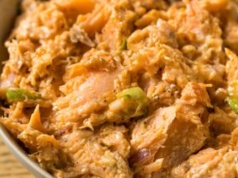 Kanapkowy hit w moim domu. Pyszna pasta pełna zdrowych tłuszczów i białka