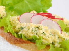 Syci na długo, dba o serce i jelita. Klasyk PRL robi furorę w nowej wersji