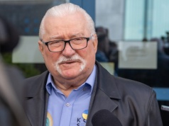 Lech Wałęsa wśród laureatów Europejskiego Orderu Zasługi