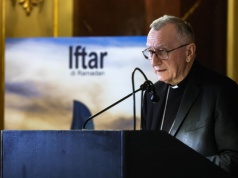 Kard. Pietro Parolin: młodzi potrzebują perspektyw