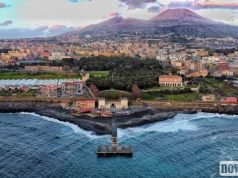 Neapol – miasto tysiąca kontrastów. Kolejne spotkanie „Babińca” w bibliotece