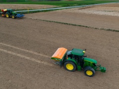 Depresyjne nastroje rolników: ceny paliw i nawozów w górę, mięsa i mleka w dół