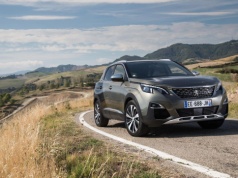 Styl, komfort i oszczędność w SUV-ie. Ile kosztuje używany Peugeot 3008 II 2.0 Blue HDi?