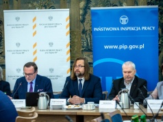 Rząd zostawił tysiące pracowników bez ochrony. Szef PIP-u chce to zmienić