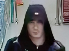 Zgwałcił kobietę, chciał wydłubać oczy. Policja publikuje rekonstrukcję wizerunku brutalnego gwałciciela