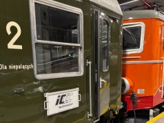 Retro pociągi PKP Intercity wyjadą na tory. „Nieśpieszny” droższy niż Pendolino