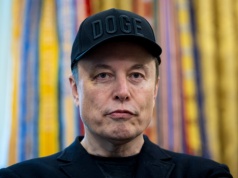 Elon Musk uruchomi „cyfrowego Optimusa”. Uderzenie w Microsoft