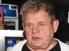 Gruchnęły wieści ws. zdrowia Kazika. Fani nie tego się spodziewali