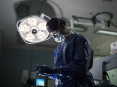 Amerykański gigant sparaliżowany. Odwet Iranu za atak na szkołę Minab