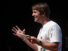 Słynny szef kuchni odchodzi ze swojej restauracji. Są zarzuty o przemoc i mobbing