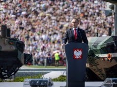 Nawrocki zatrzymał kredyt SAFE z UE. Rząd chciał zadłużyć Polskę