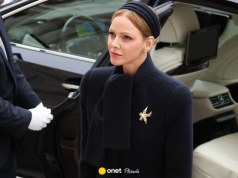 Księżna Charlene wróciła na stałe do Monako. Chorowała przez cztery lata