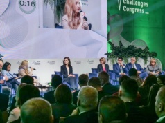 Nadmiar przepisów szkodzi szpitalom powiatowym. Gorąca debata podczas HCC 2026