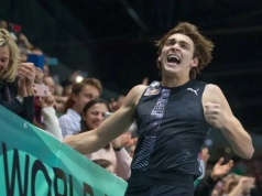 Król tyczki znów podnosi poprzeczkę! Piętnasty rekord świata Duplantisa