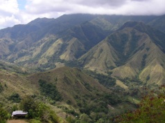 Na środku indonezyjskiej wyspy znaleźli megalit. To obiekt, który powstał dawno temu