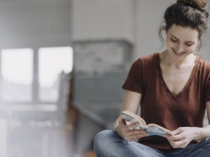 Jak uczyć się skutecznie i zapamiętywać na dłużej? Co mówi nauka