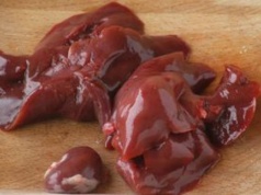 Zapomnij o moczeniu w mleku. Ten składnik sprawi, że wątróbka będzie rozpływać się w ustach