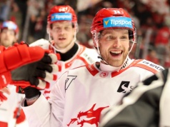 Trzecia wygrana i zakończona seria. Oceláři w ćwierćfinale!