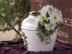 Zbiorowe pogrzeby dzieci utraconych w Pile i Wałczu w marcu i kwietniu