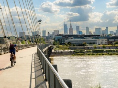 Ścieżki rowerowe i auta elektryczne pomogły wyraźnie oczyścić powietrze w 19 metropoliach